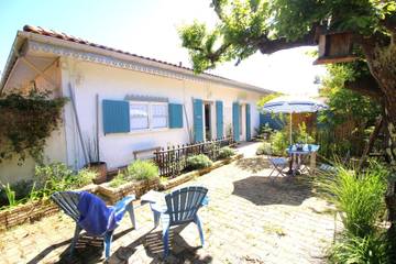 Gîte pour 3 personnes, avec terrasse et jardin, animaux acceptés à Andernos-les-Bains
