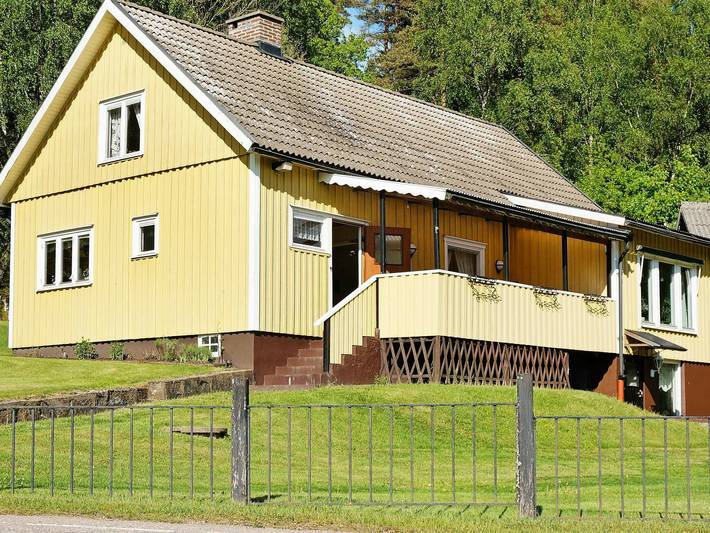 Ferienhaus für 6 Personen, mit Terrasse und Garten in Falkenbergs und Umgebung
