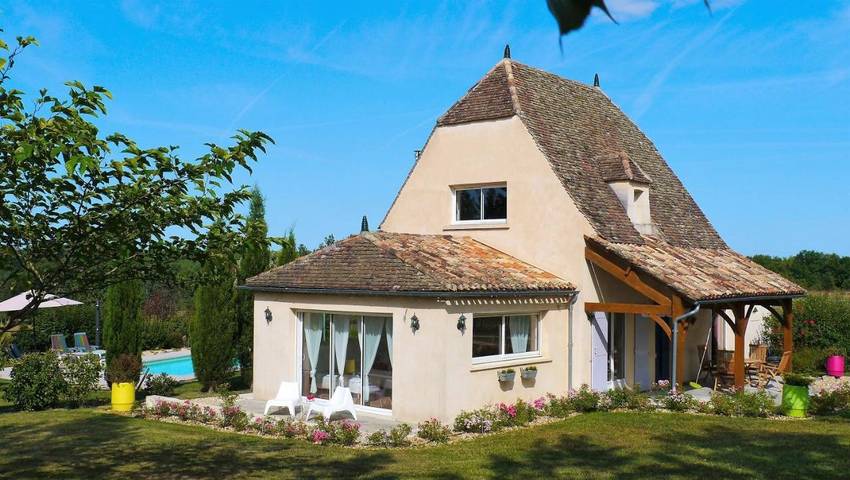 Villa pour 6 personnes, avec jardin ainsi que vue et piscine - 1