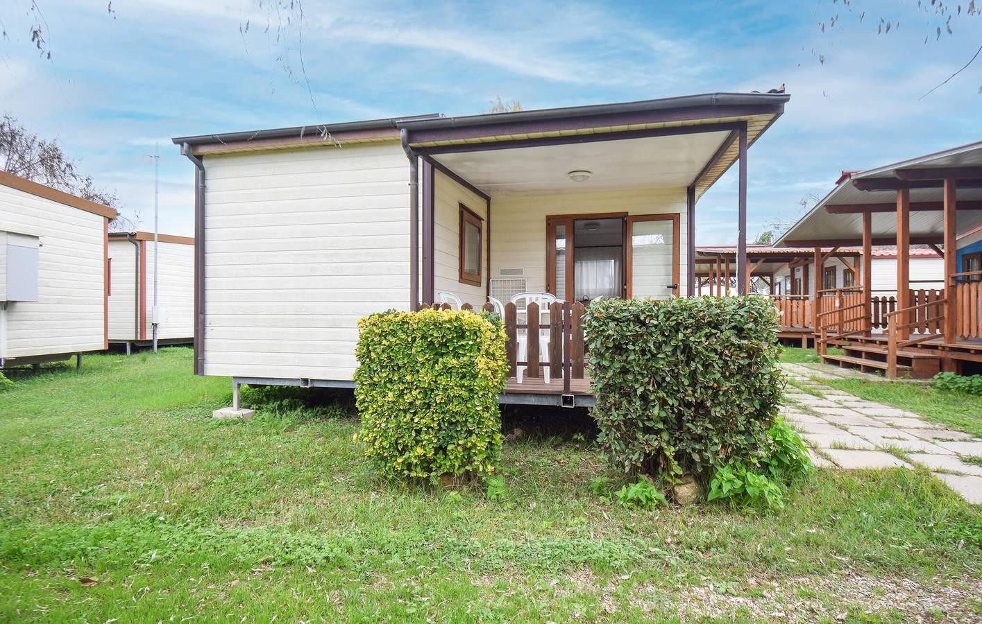 Gemütliche Ferienwohnung mit Pool und Terrasse, 200 m vom Lido di Tarquinia entfernt in Lido di Tarquinia, Viterbo Provinz