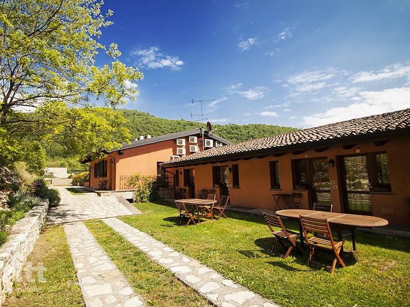 Tritt — Auf einem wunderschönen Weingut liegt diese Ferienwohnung für 2 Personen in Ome in Ome, Gardasee-Berge
