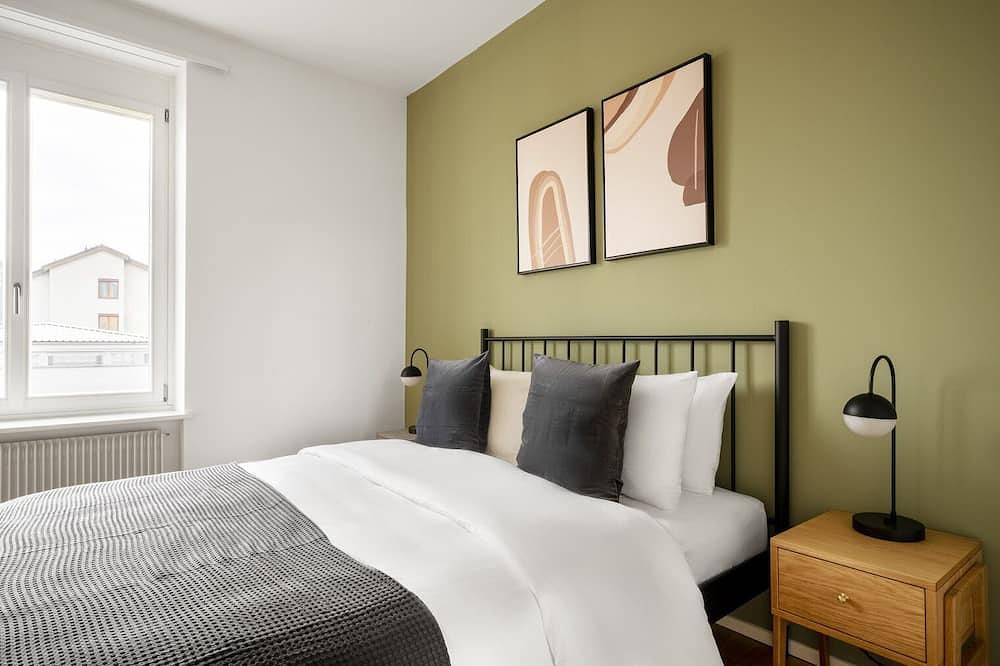 Apartamento inteiro, Sunny Horgen 2.5 Room w/ Storage, 3 min to Market, by Blueground in Horgen, Cantão de Zurique