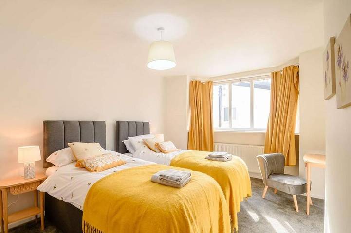 3 Bed in Rochdale in Rochdale, Greater Manchester