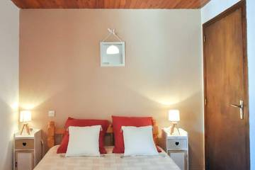 Village Vacances pour 6 Personnes dans Balazuc, Ardèche, Photo 1