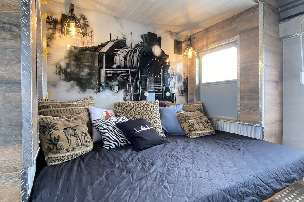 Gleis 2, Waggon mit Ofen, optional mit Sauna und Whirlpool in Dahlem, Rureifel (Nordrhein-westfalen)