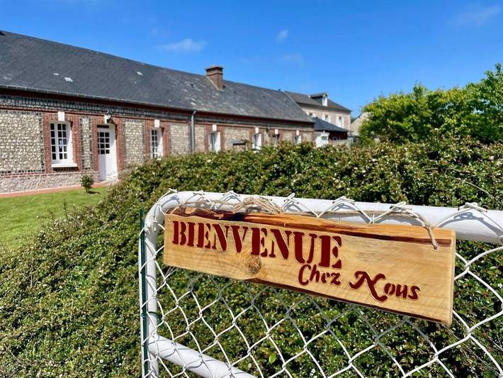 Location de vacances pour 6 personnes, avec jardin à Le Tilleul - 2