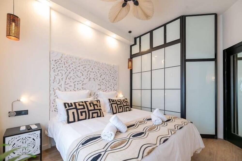 Entire apartment, Rental unit in Málaga · ★4.78 · 1 bedroom · 2 beds · 1 bath in Malaga Centro Historico, Malaga