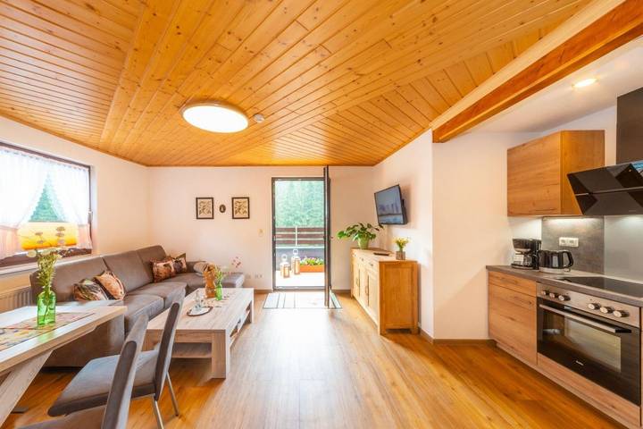Ferienwohnung für 4 Personen, mit Balkon und Ausblick