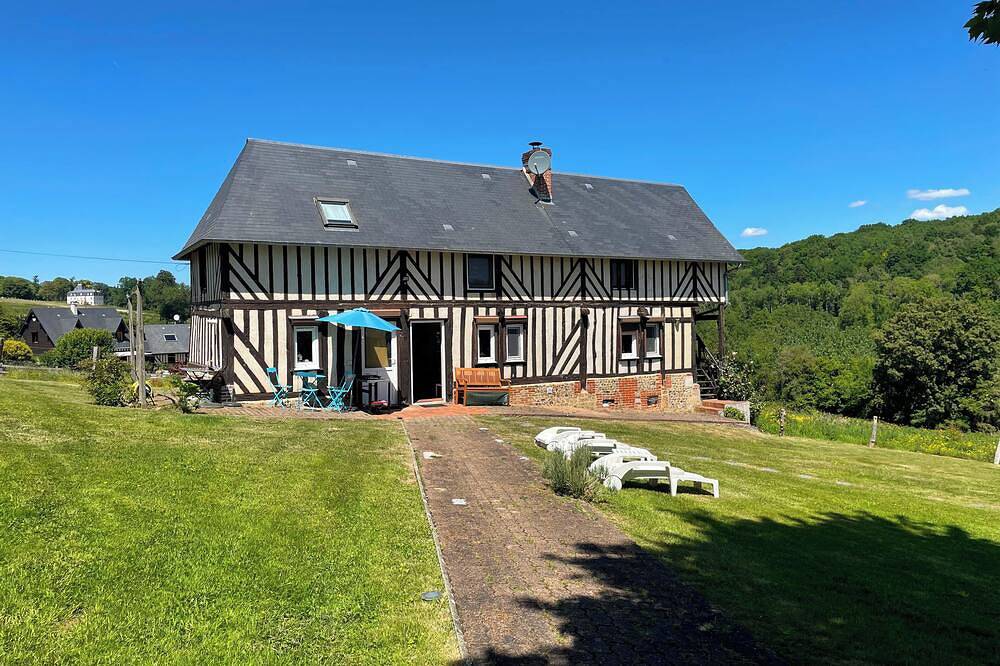 La Maison de la Vallée in Asnières, Région de Bernay
