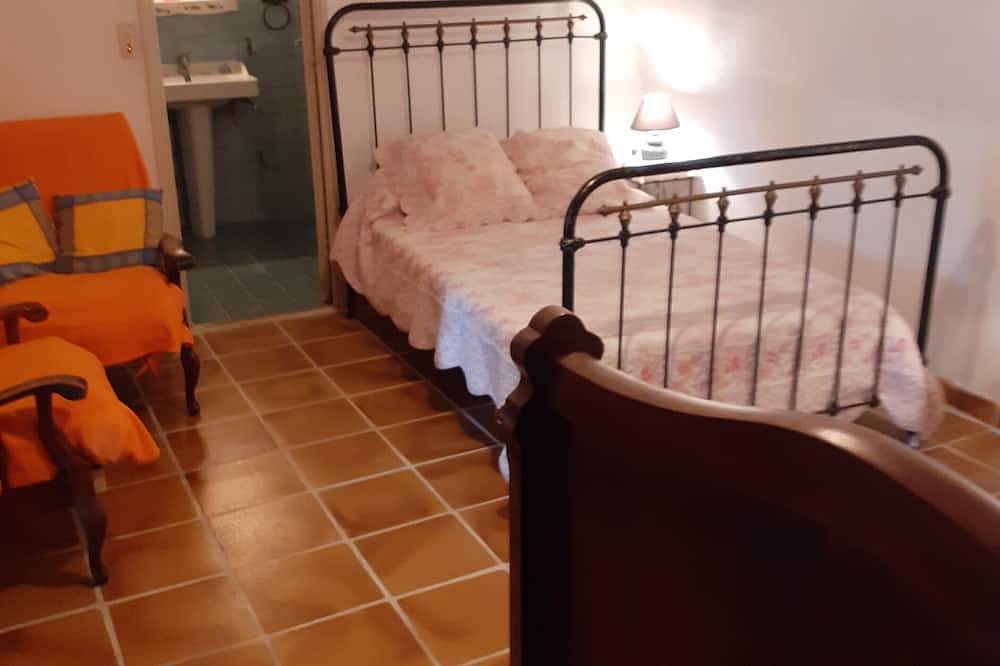 Una casa de campo \"hibisco\" in Lagorce, Ardèche