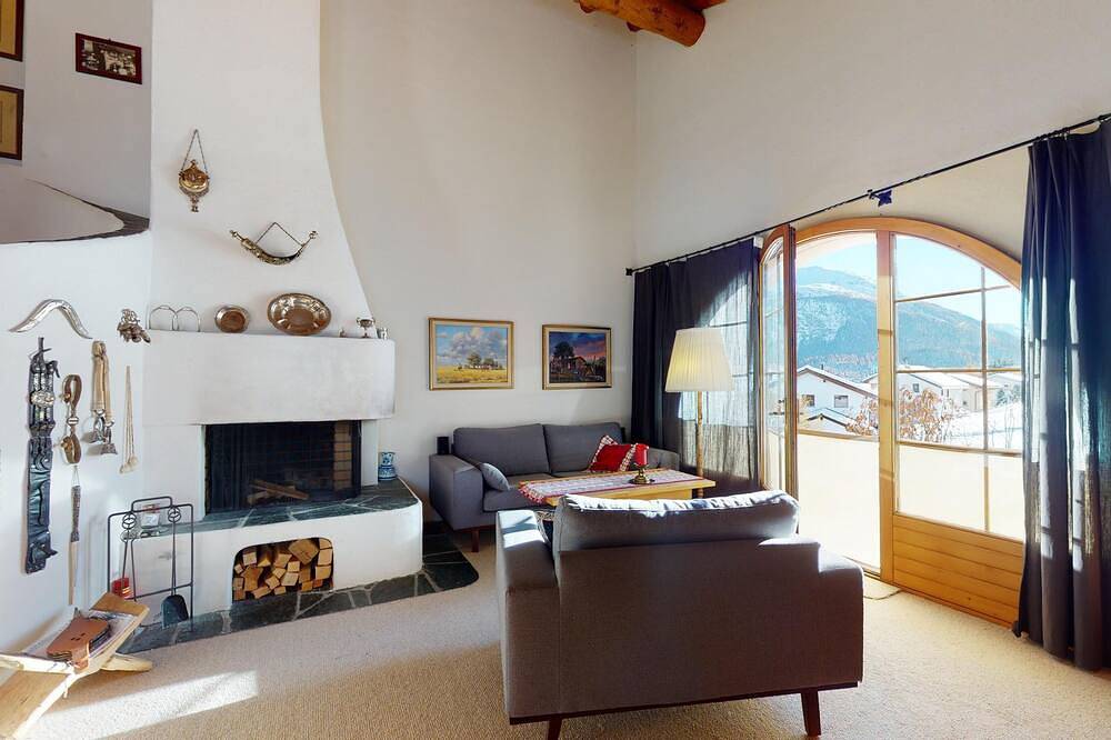 Ganze Wohnung, Apartment Starana 4 - Gemütliche 5-Zimmer-Maisonette in Madulain, Sankt Moritz
