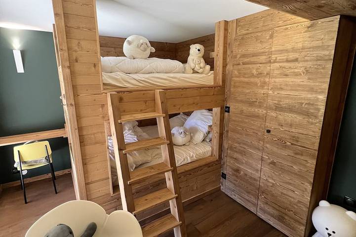 Gîte pour 12 personnes, avec jardin à Poubeau - 2