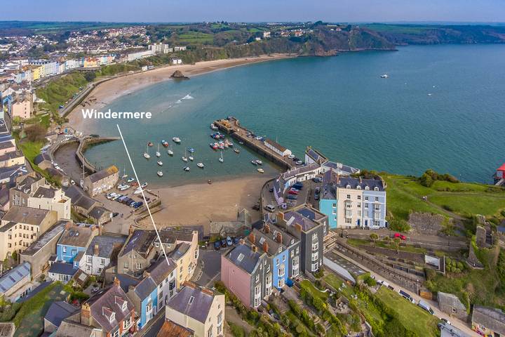 Location de vacances pour 8 personnes, avec vue sur l’océan et jardin à Tenby - 4