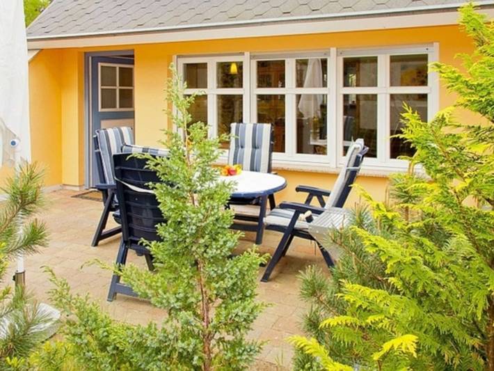 Ferienwohnung für 4 Personen, mit Balkon und Terrasse sowie Garten in Karlshagen - 3