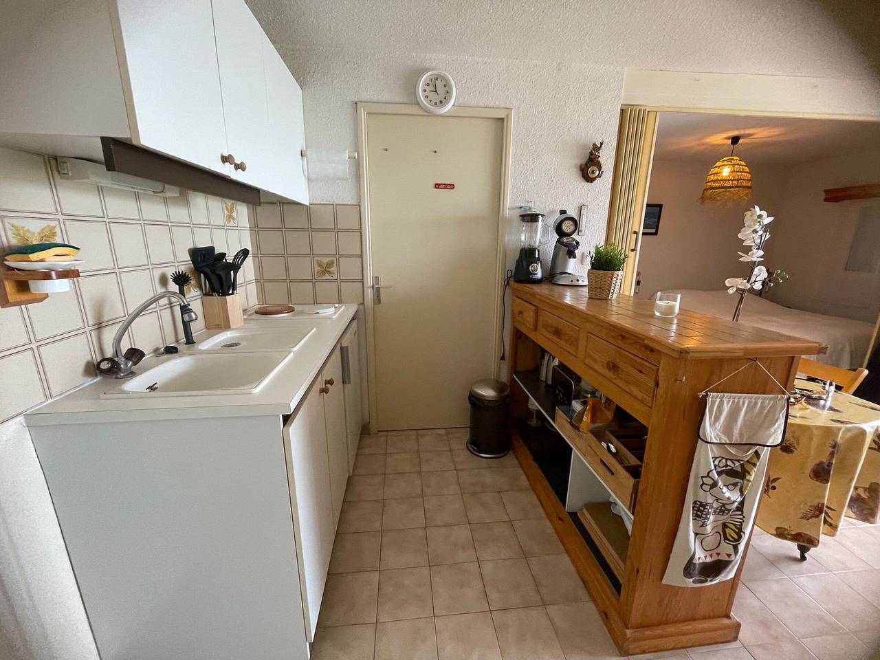 Ganzes Studio, Gemütliche Wohnung mit Balkon und Garage in Balaruc-les-Bains in Balaruc-les-Bains, Côte d'Améthyste