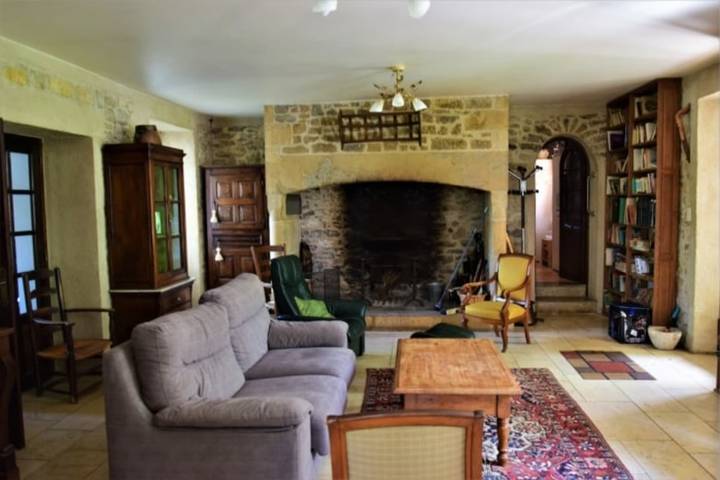 Location de vacances pour 9 personnes, avec piscine et terrasse, animaux acceptés à Floirac (Lot) - 3