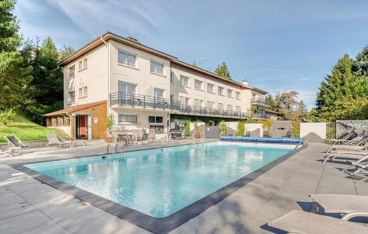 Hôtel pour 2 personnes, avec Terrasse et Jardin ainsi que Piscine et Vue