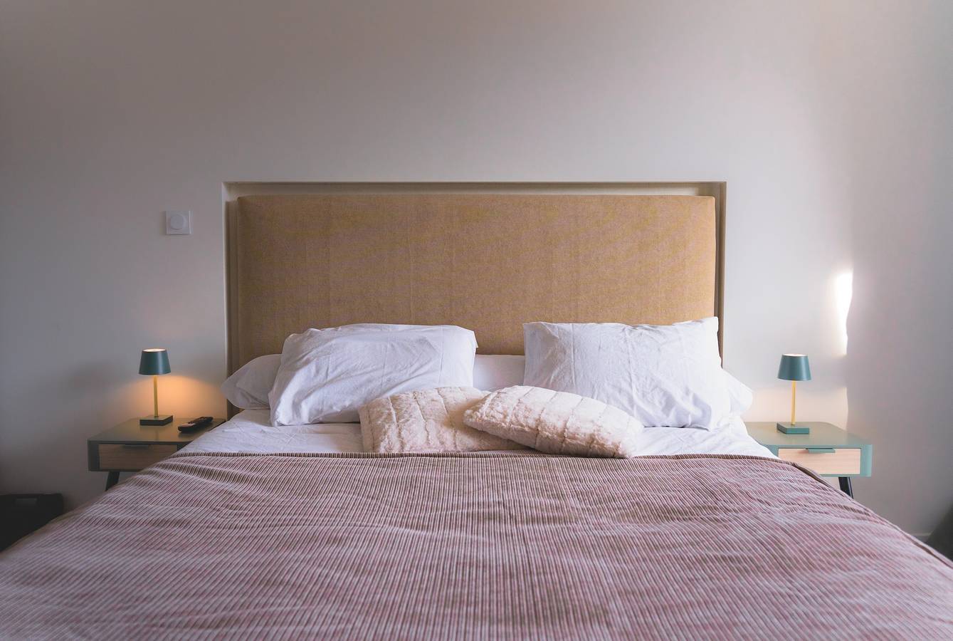 Entire studio, 'Kj Homes' Apartment with Mountain View, Balcony and Wi-Fi in Villard-de-Lans, Parc naturel régional du Vercors