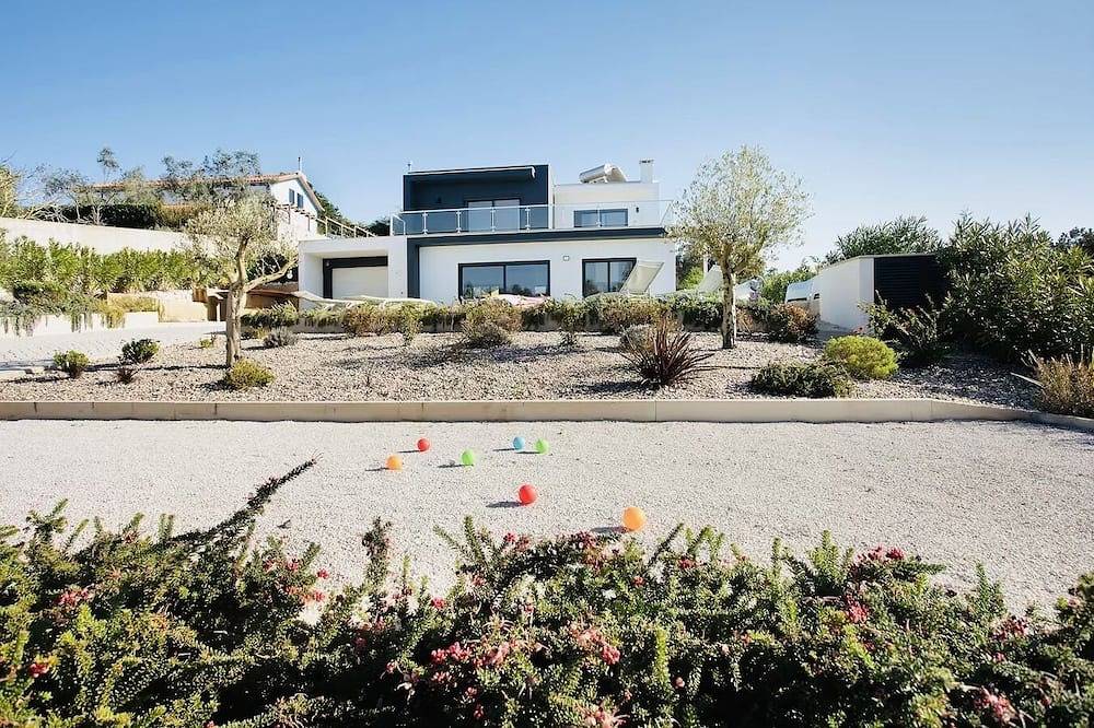 New holiday home for max. 8 people with heated private pool in Portugal! in Caldas da Rainha, Leiria District