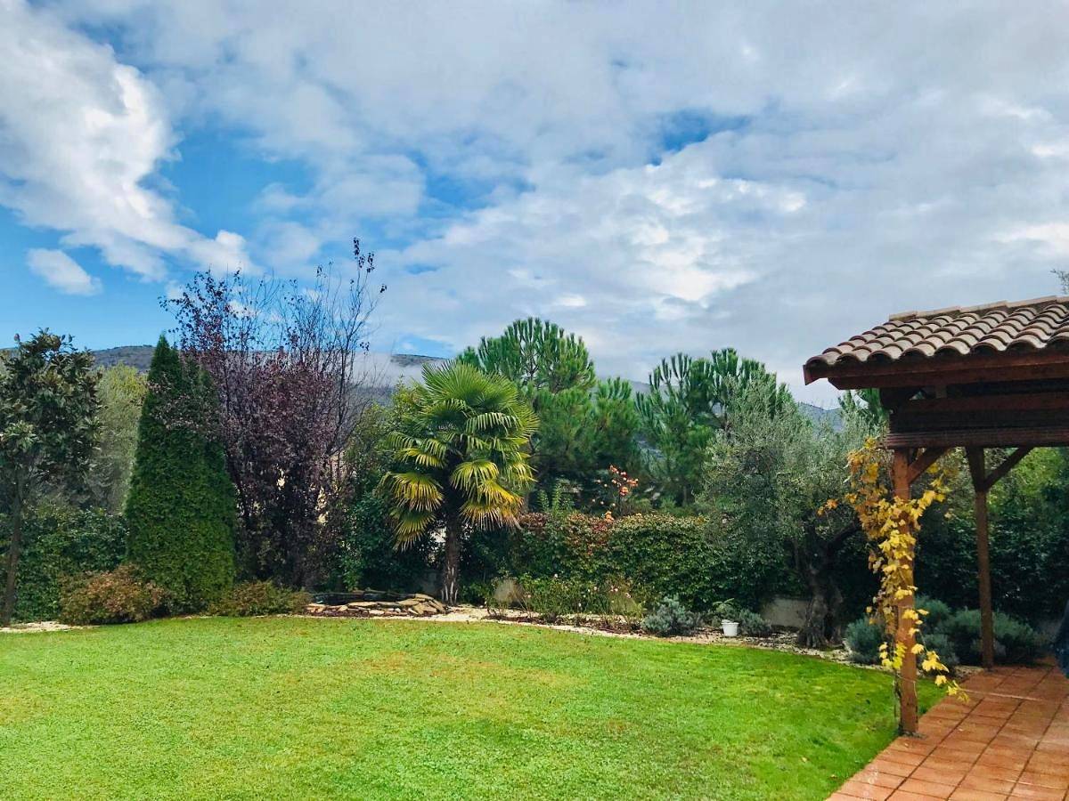 Four-Bedroom House in El Grado, Pyrénées Aragonaises