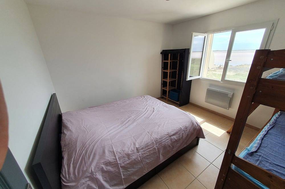 Pretty holiday home in the Camargue in Salin-de-Giraud, Arles