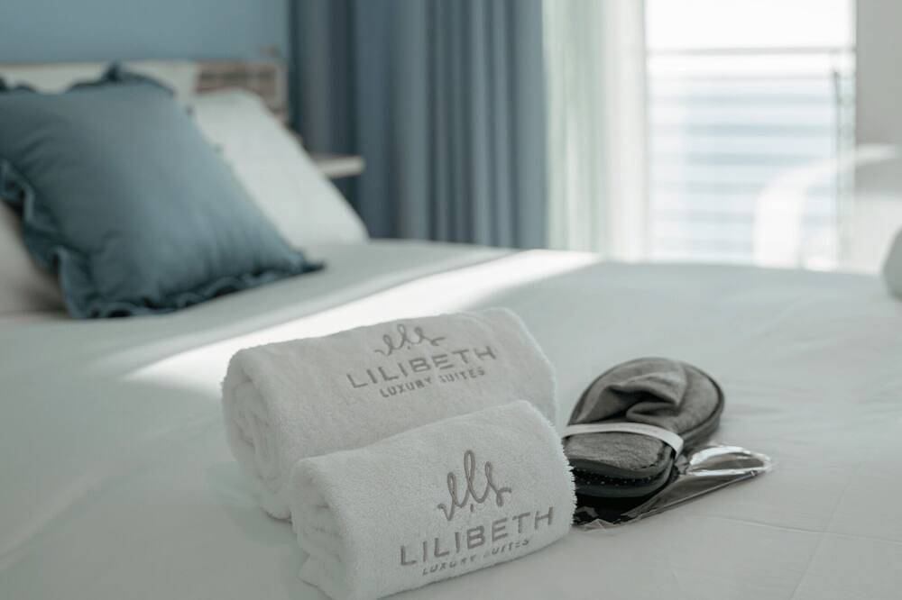 Sunset - Lilibeth Luxury Suites  in Salerno, Tyrrhenian Coast Campania