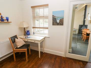 Cottage for 6 People in Crantock, Cornwall, Photo 4