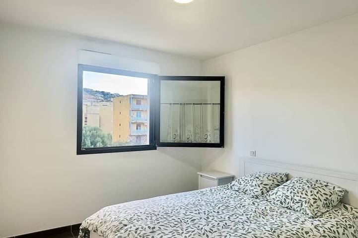 Gîte pour 4 personnes dans Office De Tourisme De Propriano - 3