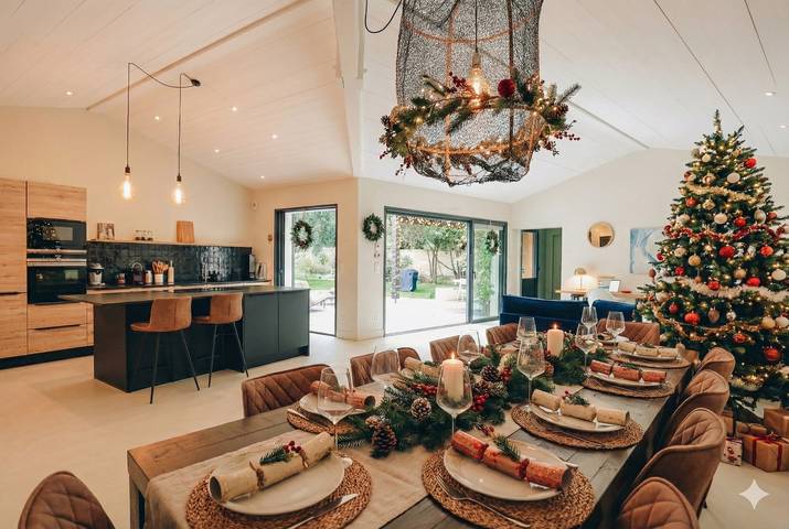 Villa pour 10 personnes, avec terrasse ainsi que piscine et jardin en Charente-Maritime - 2