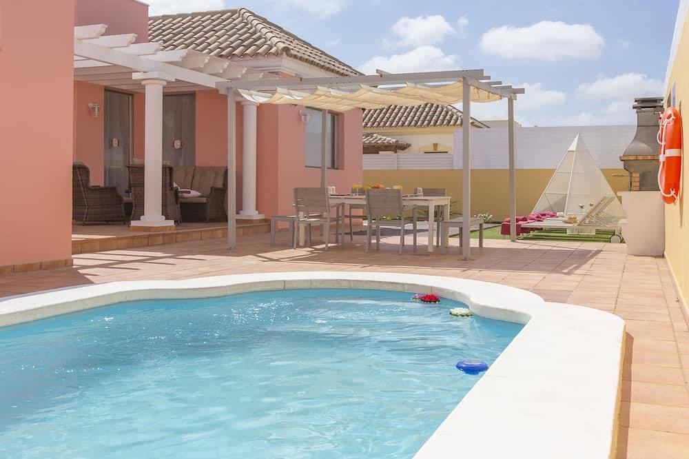 Casa vacanza a La Oliva a partire da 196€ a notte