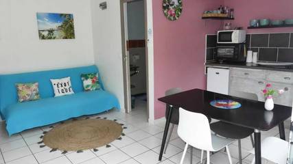 Gîte pour 3 personnes, avec terrasse à Tartane