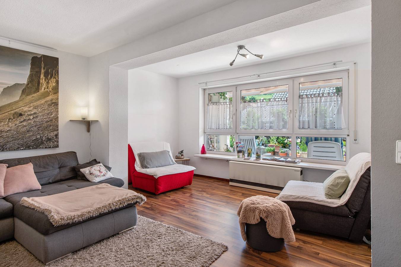 Apartamento entero, Apartamento 'Im Liestengarten' con vistas a la montaña, terraza privada y Wi-Fi in Auggen, Selva Negra (zona sur)