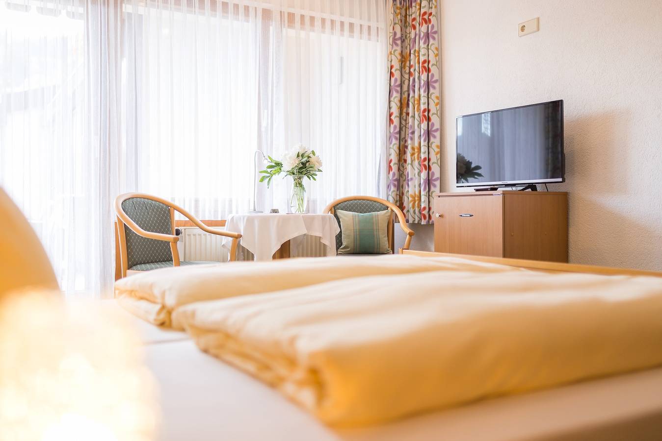 Hotel-Pension Enzian, Doppelzimmer mit Balkon oder Terrasse inklusive Frühstück in Todtnauberg (Todtnau), Todtnau