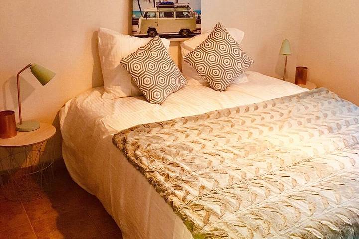 Location de vacances pour 6 personnes, avec jardin et terrasse à Arpaillargues-et-Aureillac - 4