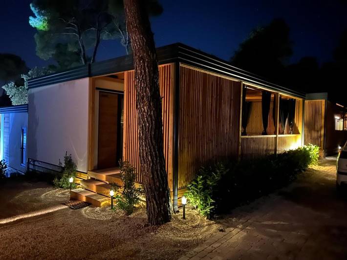 Camping für 6 Personen, mit Terrasse in Biograd na Moru - 4