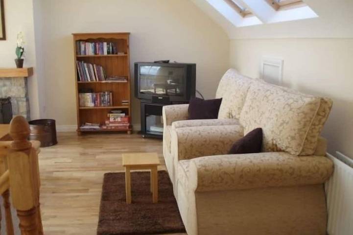 Luxuriöses Ferienhaus mit Privat Pebble Beach & Free Wifi. in Rosguill ED, County Donegal