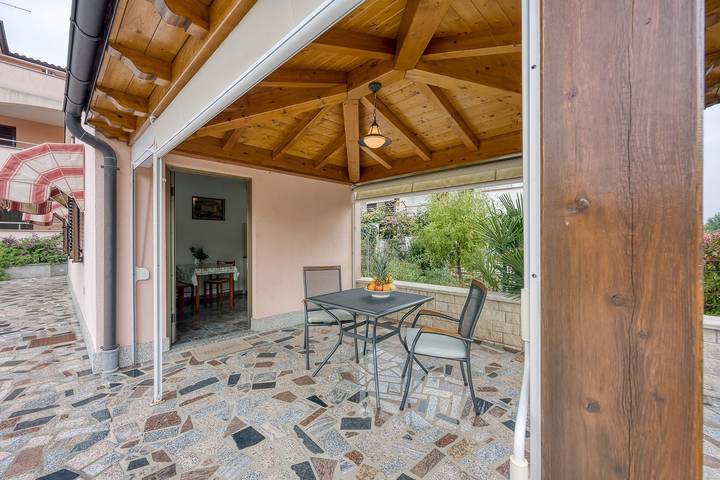 Apartamento entero, Apartamento de vacaciones para 2 personas con balcón/terraza in Rovinj (Istria), Rovinj