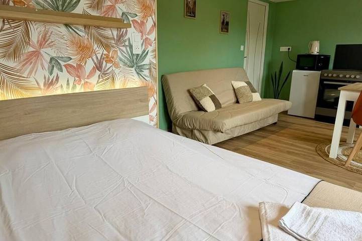 Appartement entier, Le Puy Douillet - Studio nature & moutons in Chauché, Vallée de la Loire