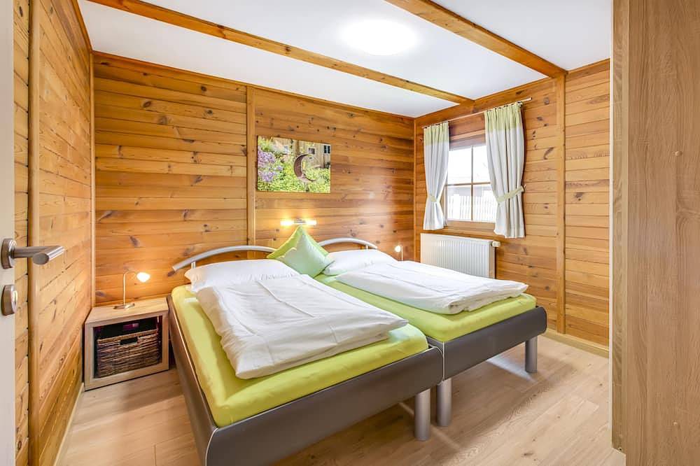 Ganze Wohnung, Gemütliches Blockhaus (72 m2) mit Terrasse und Liegewiese in Burglengenfeld, Ostbayern