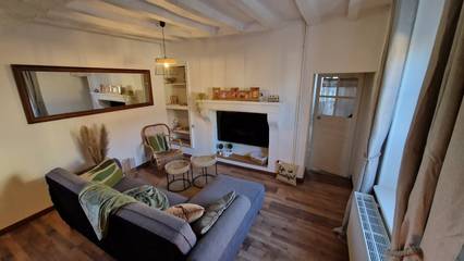 Gîte pour 8 personnes, avec jardin dans Val-au-Perche
