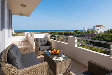 Ferienhaus für 6 Personen, mit Garten und Terrasse in Afantou