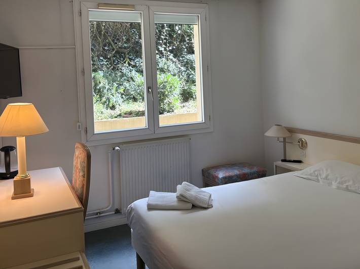 Chambre pour 2 personnes, avec jardin