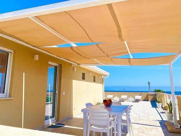 Ferienwohnung für 4 Personen, mit Balkon und Terrasse sowie Ausblick