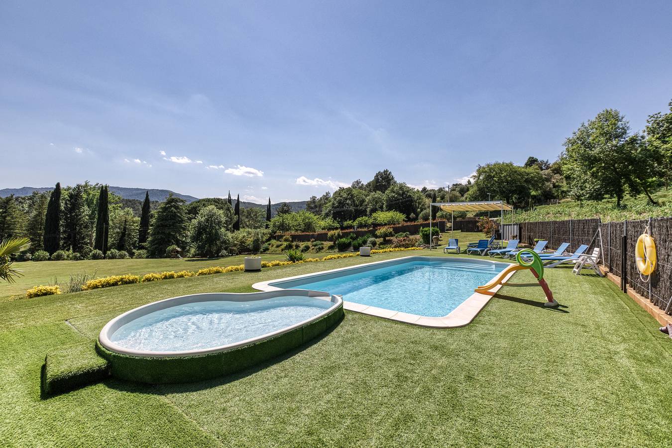 Vakantiehuis 'Usall Rural' met privé zwembad, Wi-Fi en airconditioning in Porqueres, Pla de l'Estany