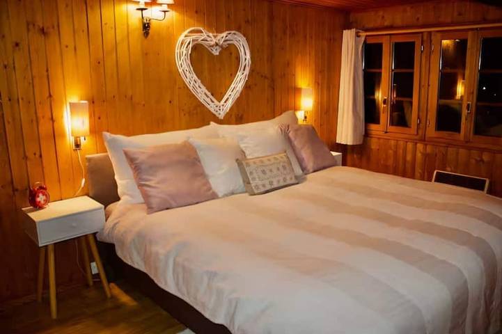 Gîte pour 8 personnes, avec balcon dans Vissoie - 4