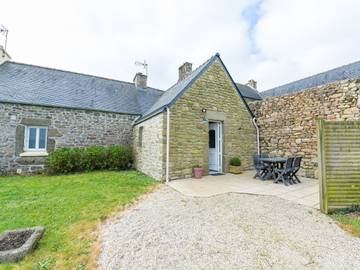 Gîte pour 4 personnes, avec jardin et terrasse, adapté aux familles à Plouarzel