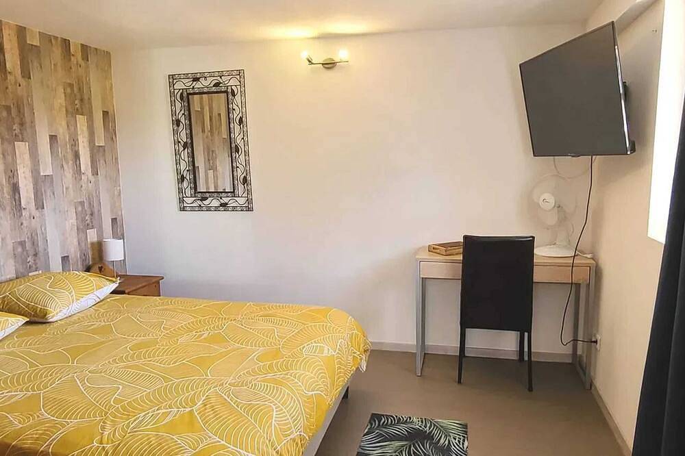 Homerez - Acogedora Casa cerca de Pierrelatte - 40 m² con Jardín in Pierrelatte, Región de Nyons