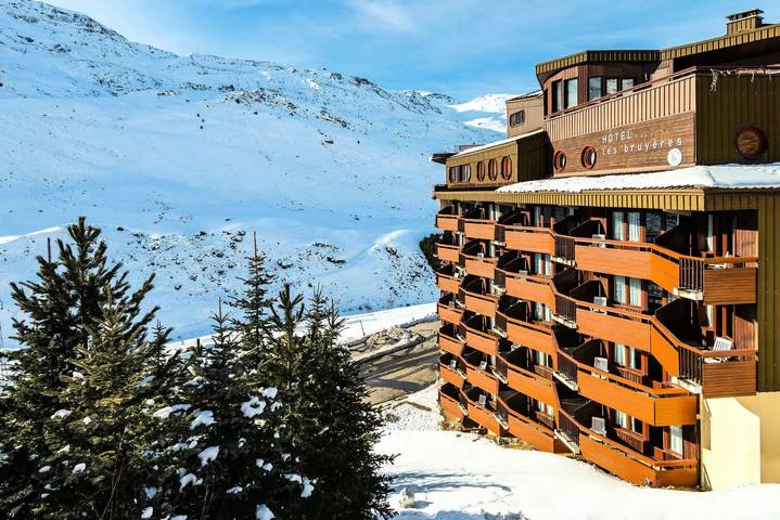 Hôtel pour 2 personnes, avec sauna et balcon ainsi que vue et piscine
