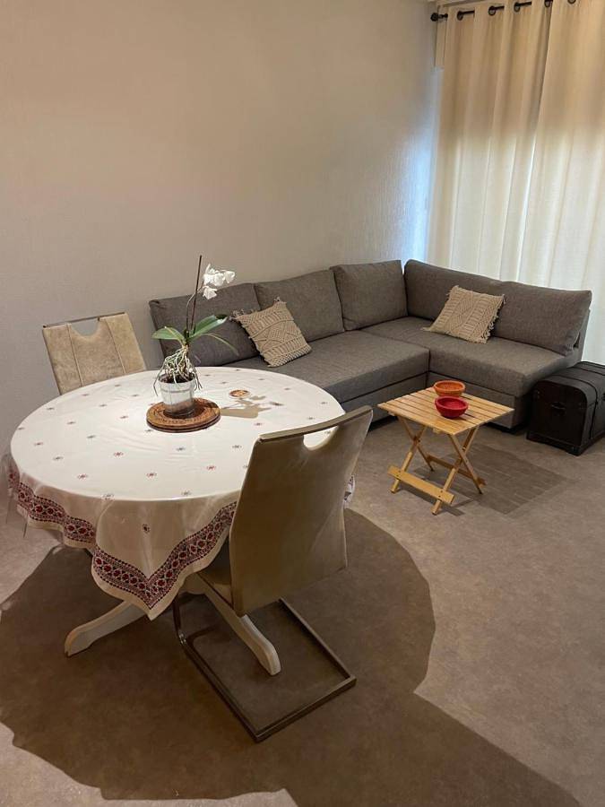 Appartement de vacances pour 4 personnes, avec terrasse et vue, animaux acceptés