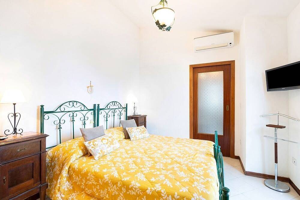 Casa Jasmine with magnificent view in Sorrento, Naples Province